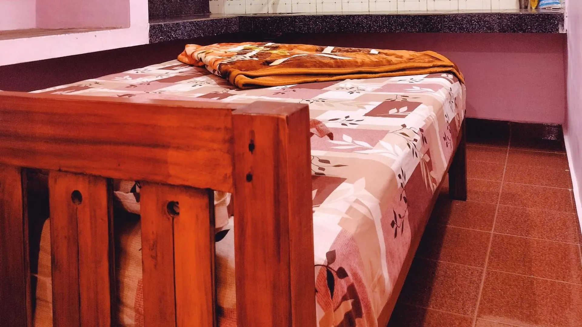 게스트하우스 Premavilla Homestay Suryanelli